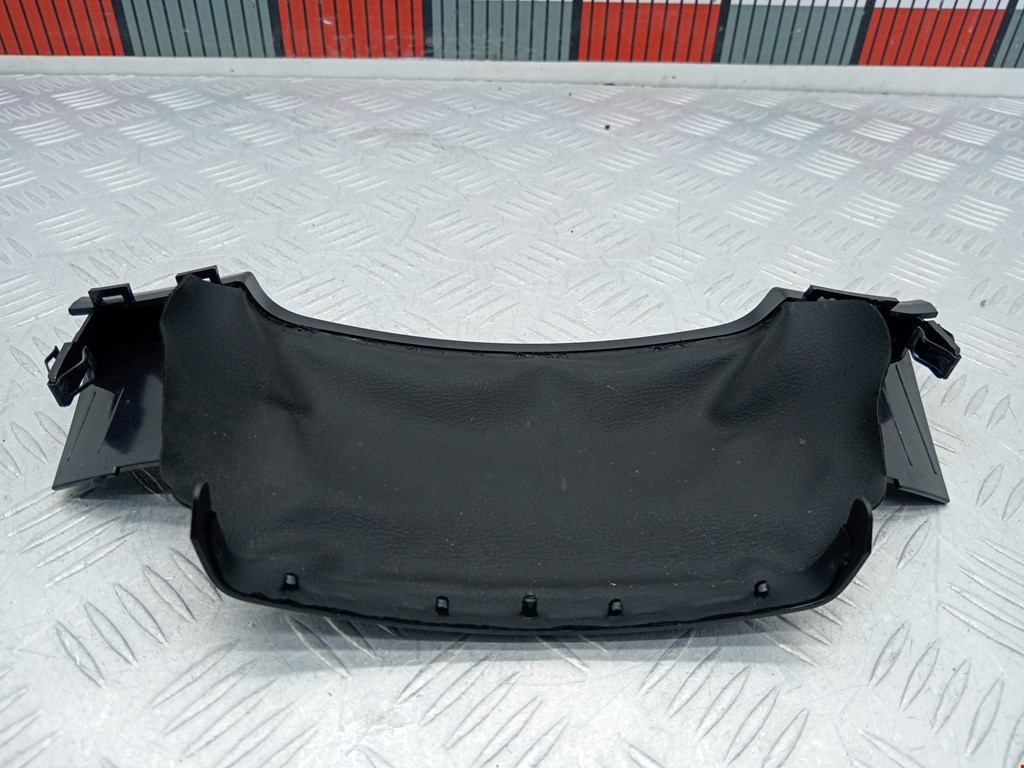 Кожух рулевой колонки SKODA Octavia A5 1Z- 2004-2013