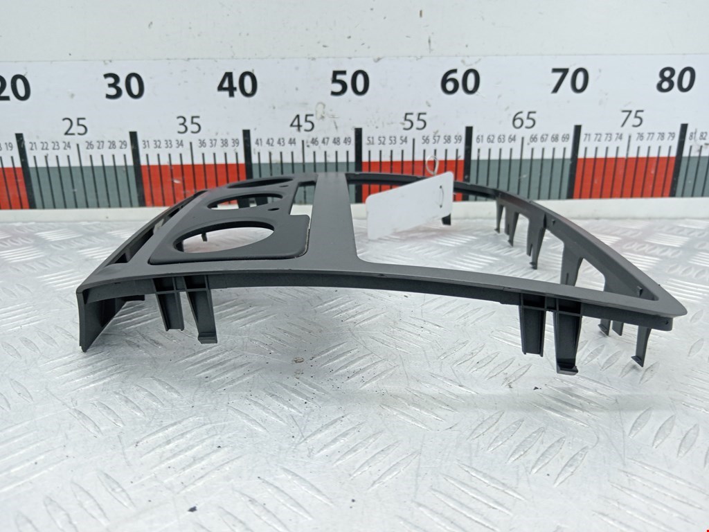 Рамка магнитолы SKODA Octavia A5 1Z- 2004-2013