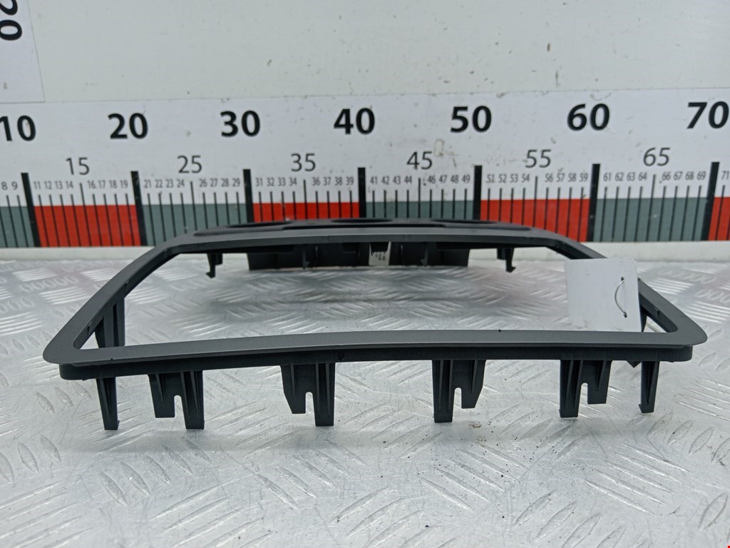 Рамка магнитолы SKODA Octavia A5 1Z- 2004-2013