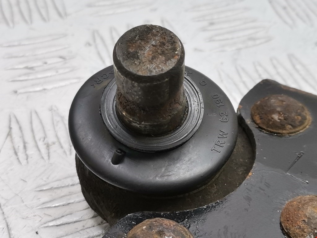 Рычаг передний левый FORD Mondeo II 1996-2000