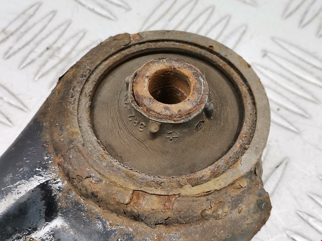 Рычаг передний левый FORD Mondeo II 1996-2000