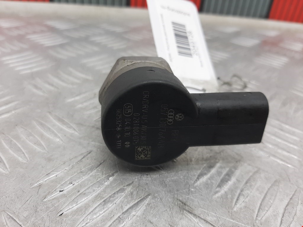 Регулятор давления топлива SKODA Fabia MK2 5J 2007-2014