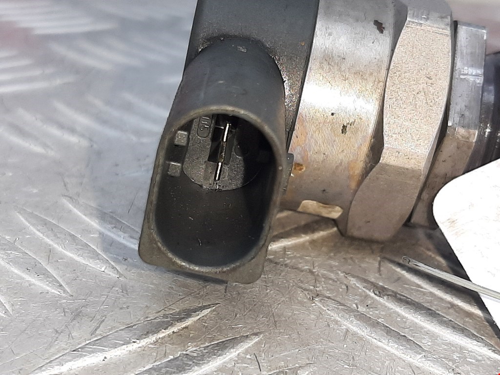 Регулятор давления топлива SKODA Fabia MK2 5J 2007-2014