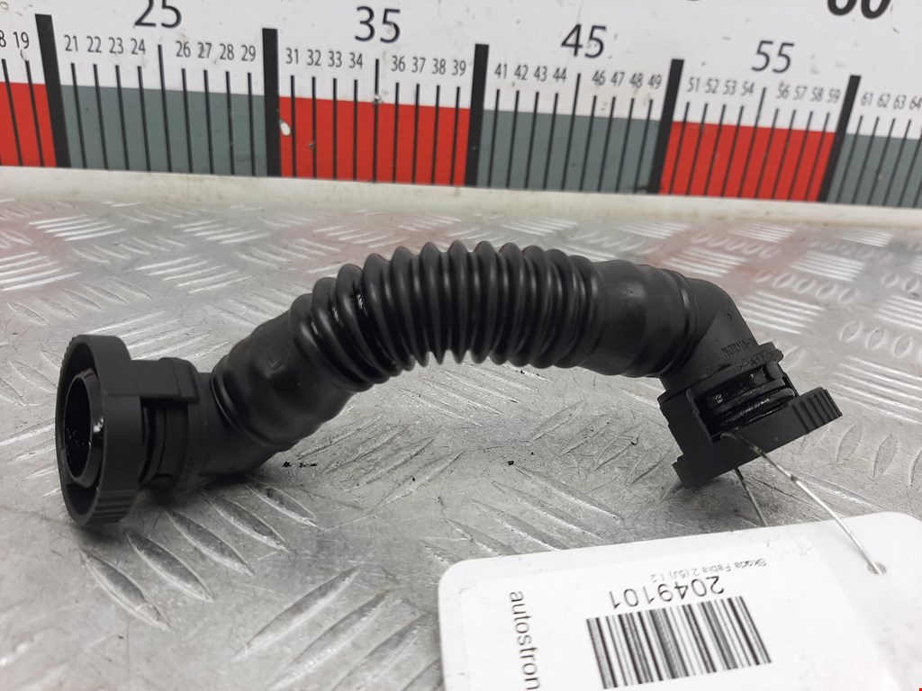 Патрубок вентиляции картерных газов Skoda Fabia 2 (5J) (2007-2014)