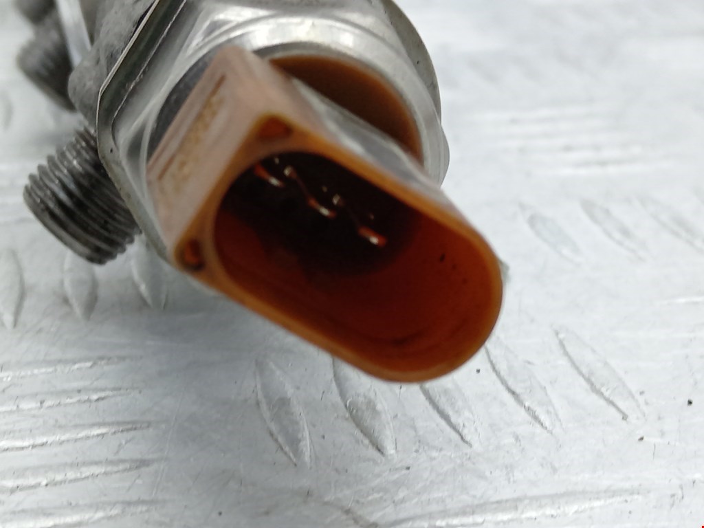 Датчик давления топлива SKODA Fabia MK2 5J 2007-2014