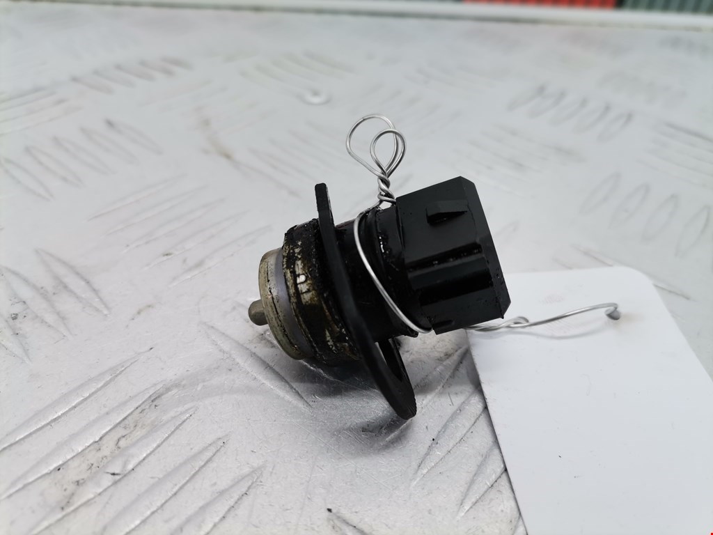 Датчик температуры (охлаждающей жидкости) RENAULT Scenic I 1996-2003