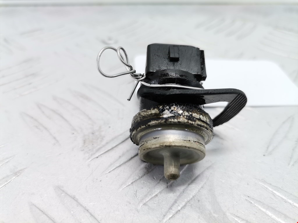 Датчик температуры (охлаждающей жидкости) RENAULT Scenic I 1996-2003