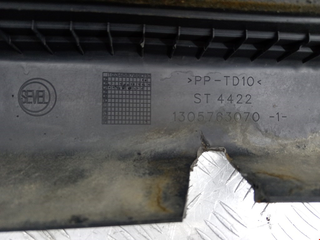 Бампер задний CITROEN Jumper 250 2006-н.в.