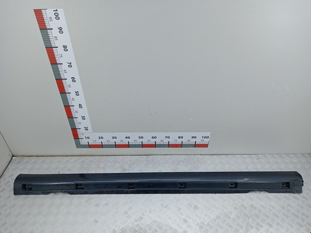 Накладка декоративная на порог правая Opel Vectra C (2002-2008)