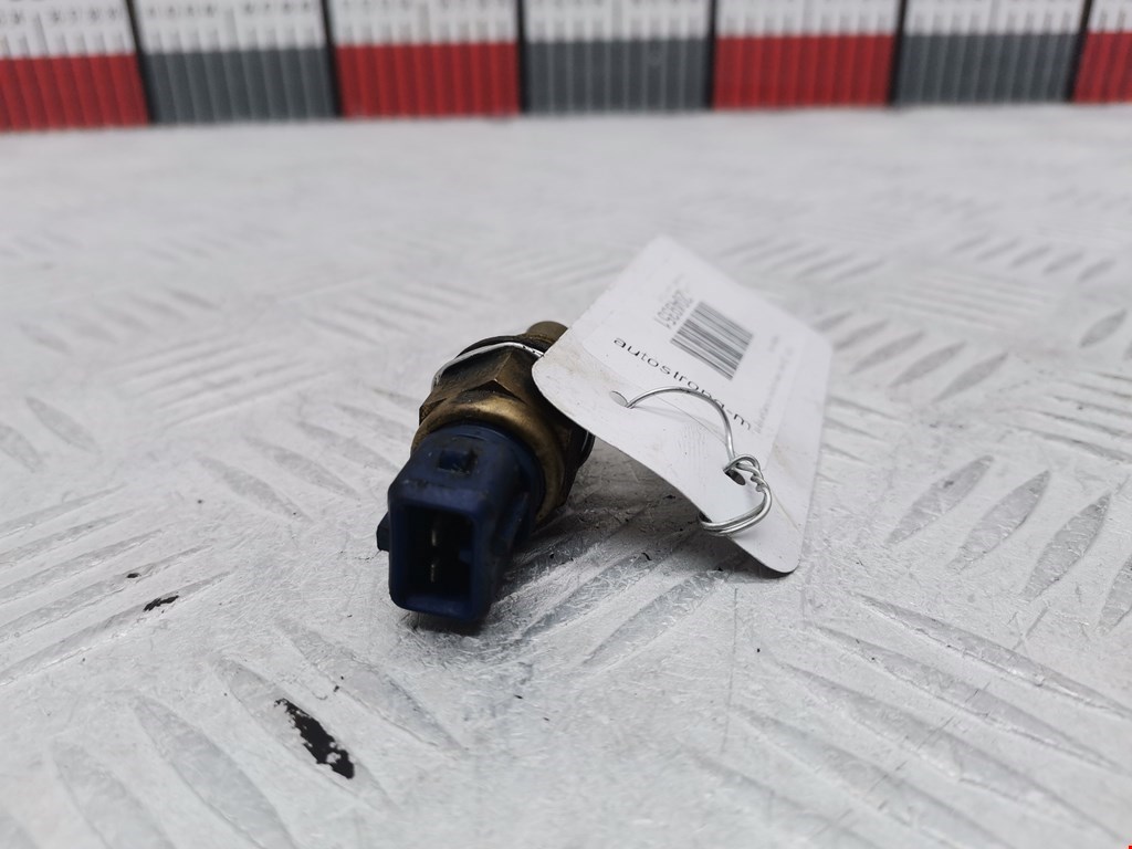 Датчик температуры (охлаждающей жидкости) RENAULT Espace 1997-2003