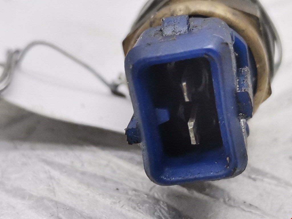 Датчик температуры (охлаждающей жидкости) RENAULT Espace 1997-2003