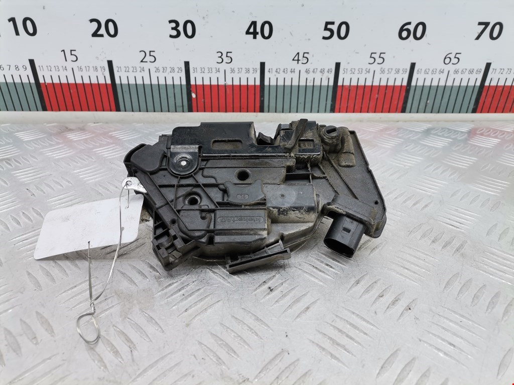 Замок двери задней левой SKODA Fabia MK2 5J 2007-2014