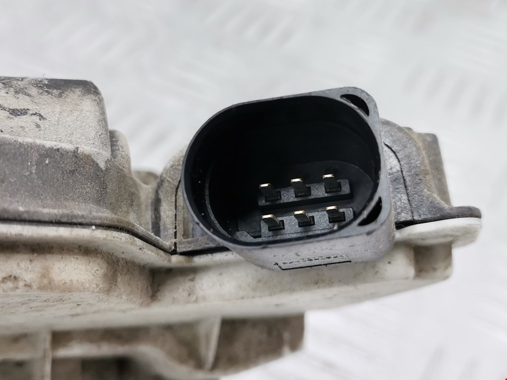 Замок двери задней левой SKODA Fabia MK2 5J 2007-2014