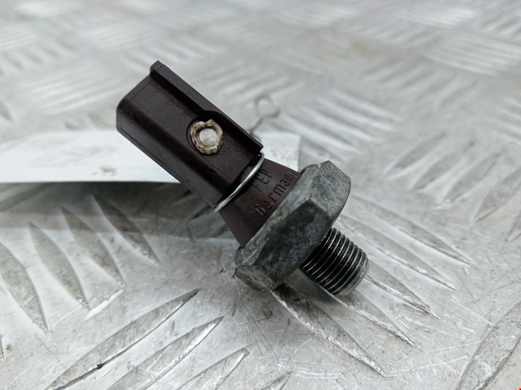 Датчик давления масла Skoda Octavia 1Z (2004-2013)