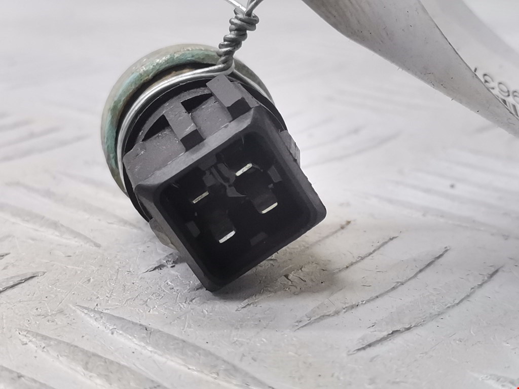 Датчик температуры (охлаждающей жидкости) DACIA Logan I 2006-2012