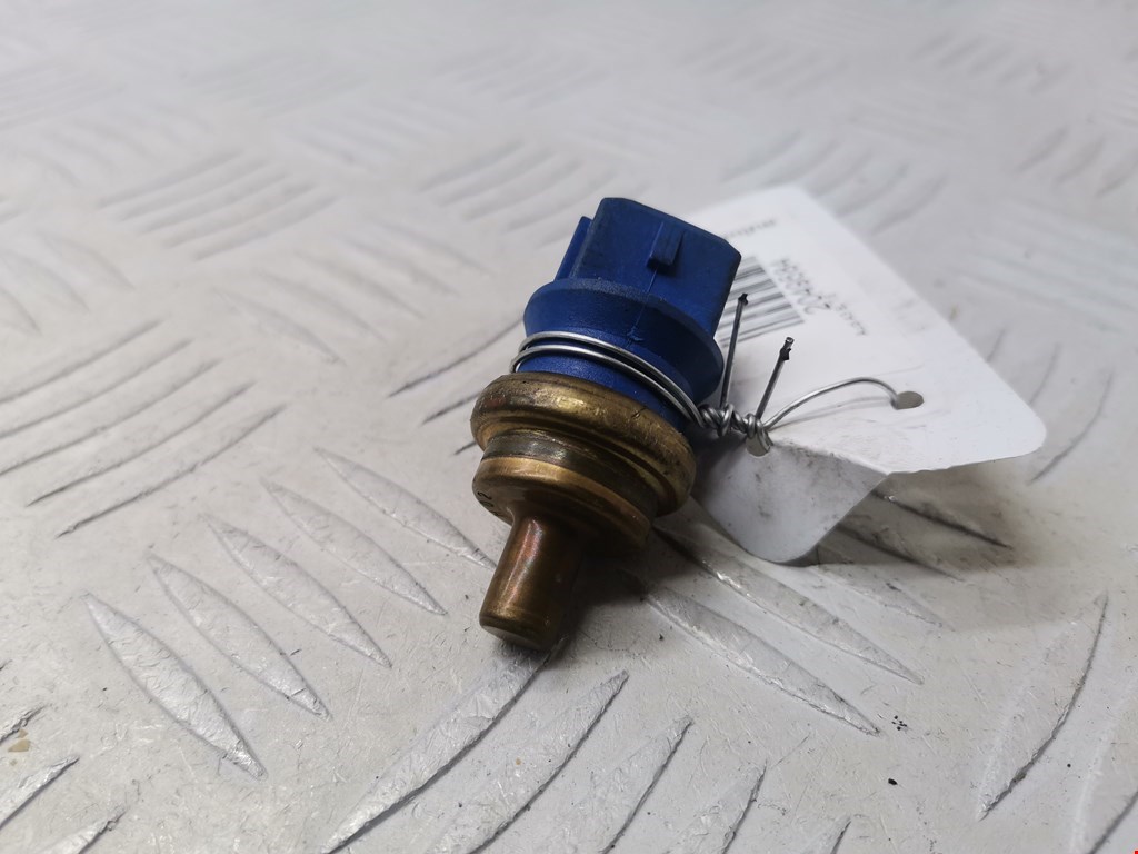 Датчик температуры (охлаждающей жидкости) AUDI A3 8L 1996-2003