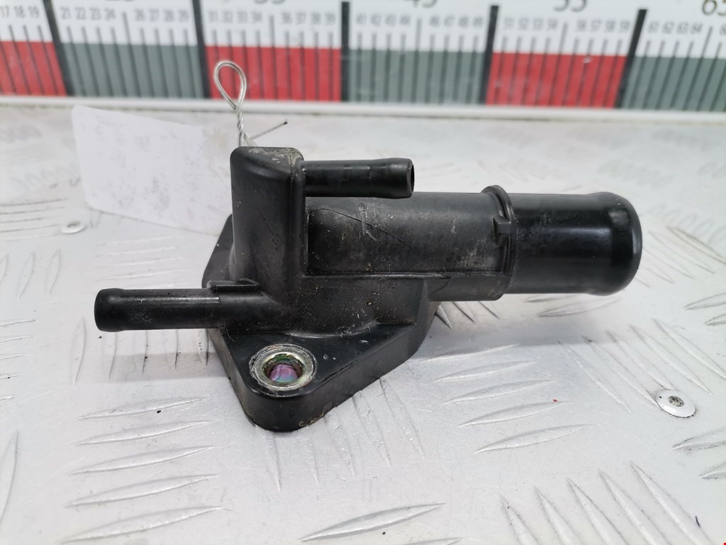 Тройник системы охлаждения MAZDA Mazda 3 BK 2003-2009