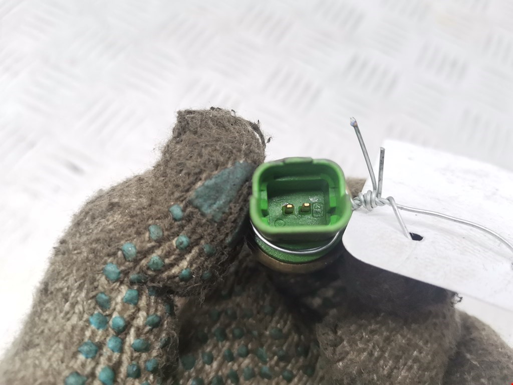 Датчик температуры (охлаждающей жидкости) PEUGEOT 207 2006-2015