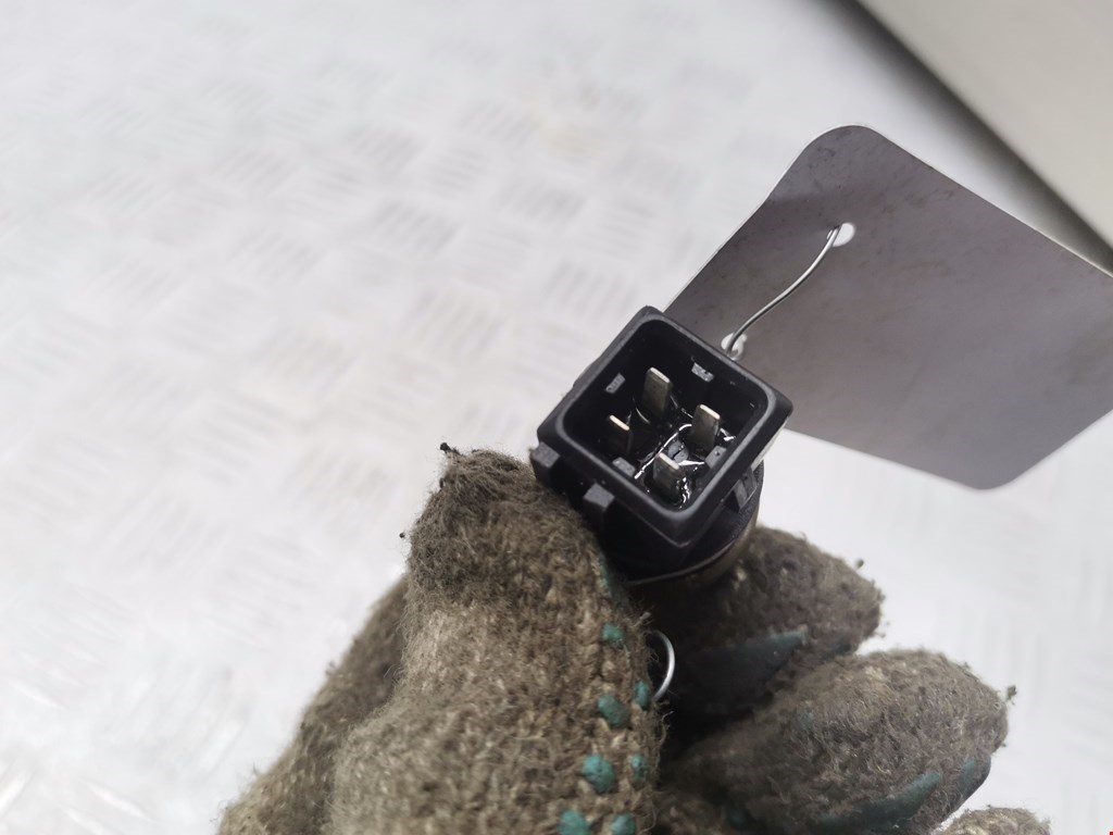 Датчик температуры (охлаждающей жидкости) RENAULT Megane II 2002-2009