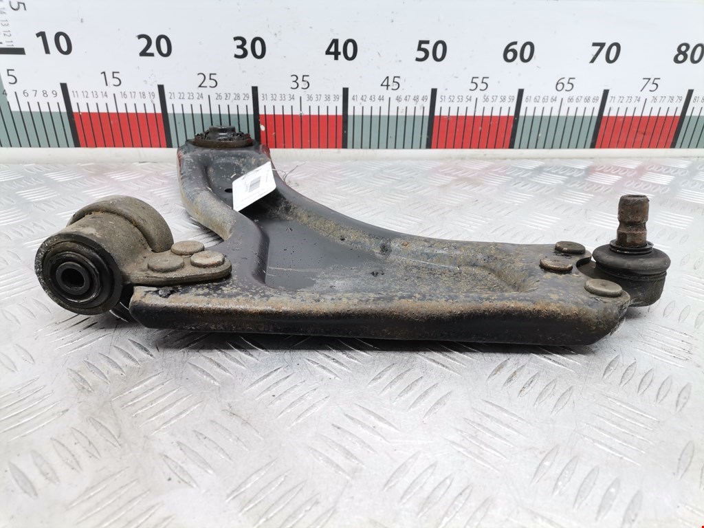 Рычаг передний левый OPEL Combo C 2001-2011