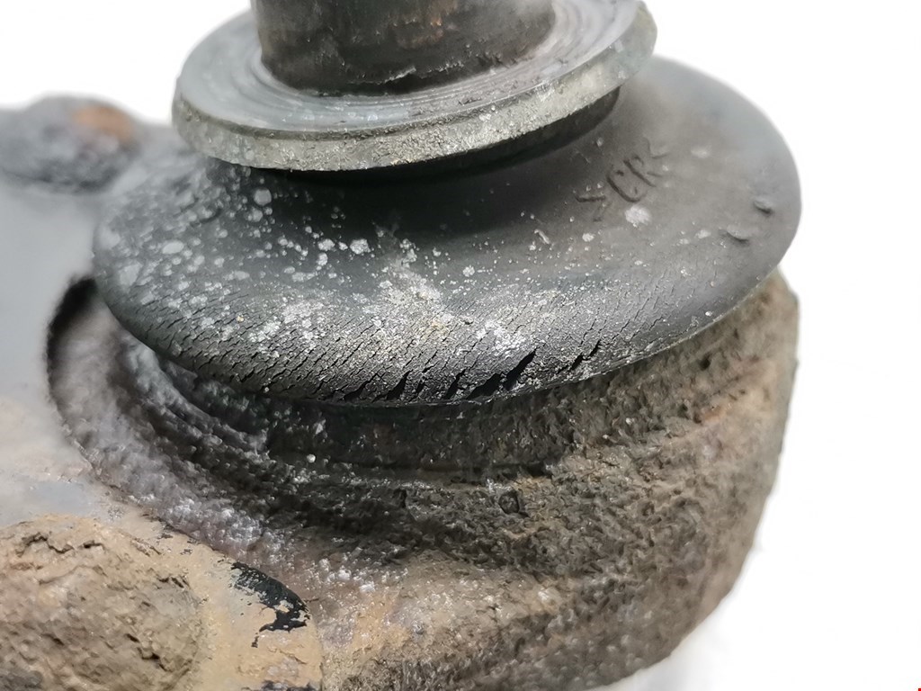 Рычаг передний левый FORD Fiesta 2001-2008