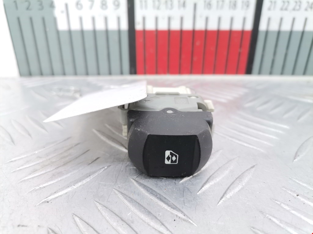 Кнопка стеклоподъемника RENAULT Vel Satis 2002-2009