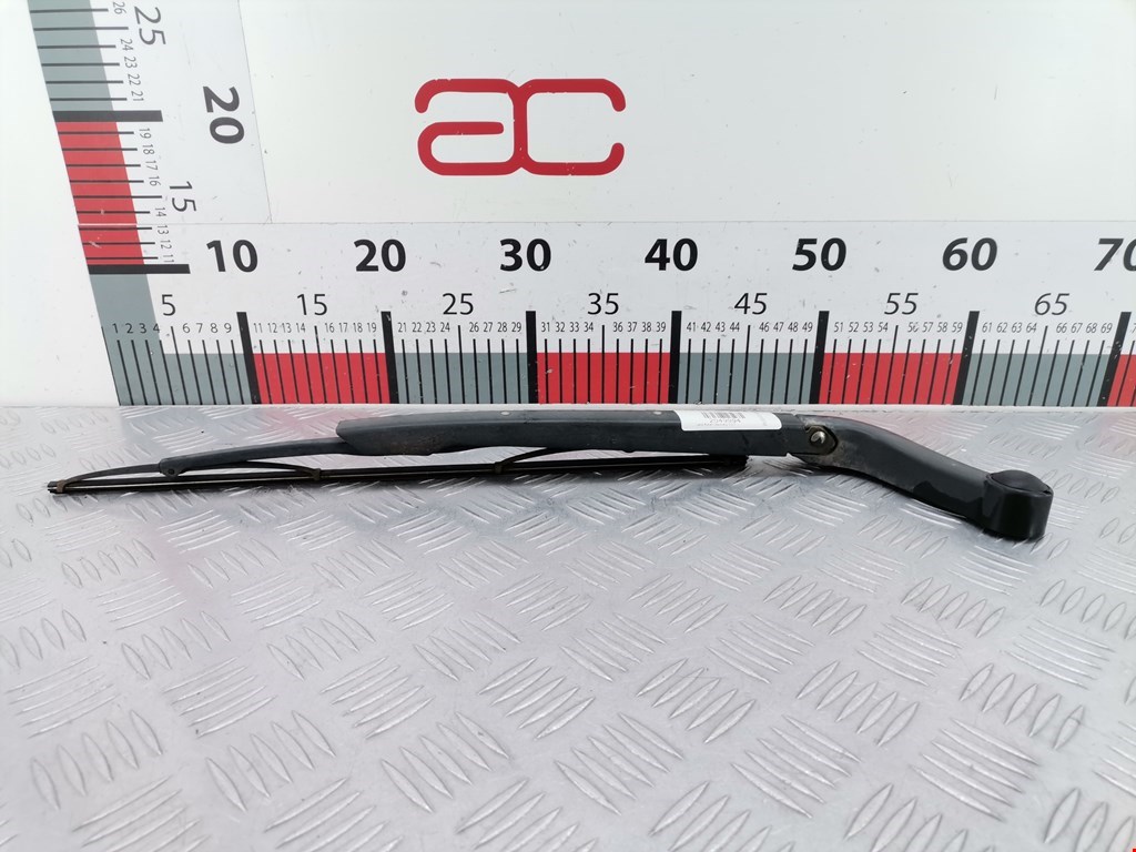 Поводок дворника задний (заднего) LAND ROVER Discovery III 2005-2009