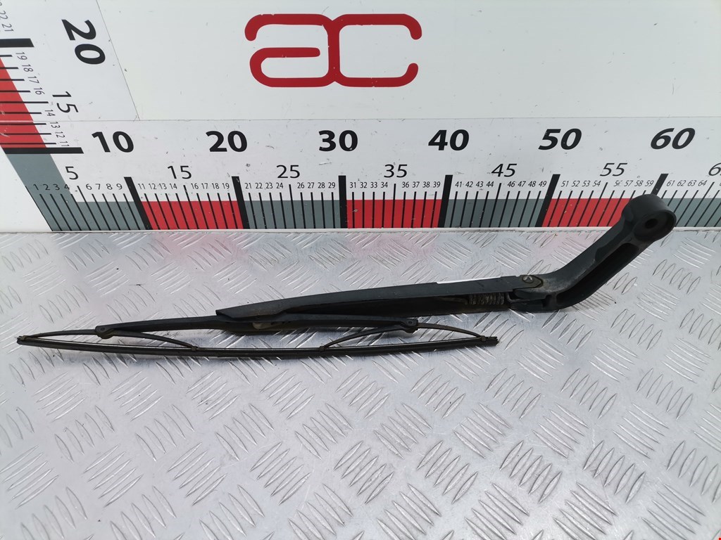 Поводок дворника задний (заднего) LAND ROVER Discovery III 2005-2009