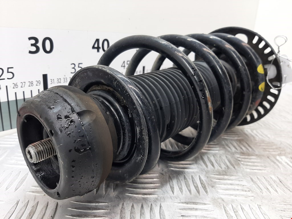 Амортизатор передний правый SKODA Fabia MK2 5J 2007-2014