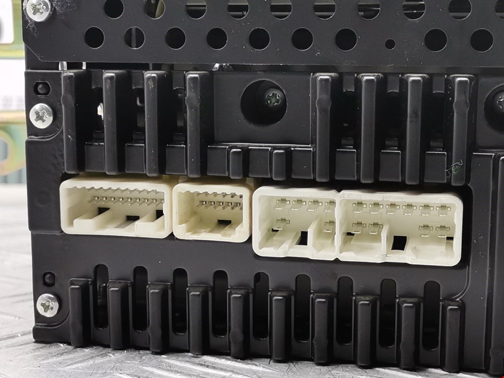 Магнитола TOYOTA Auris E150 2006-2012