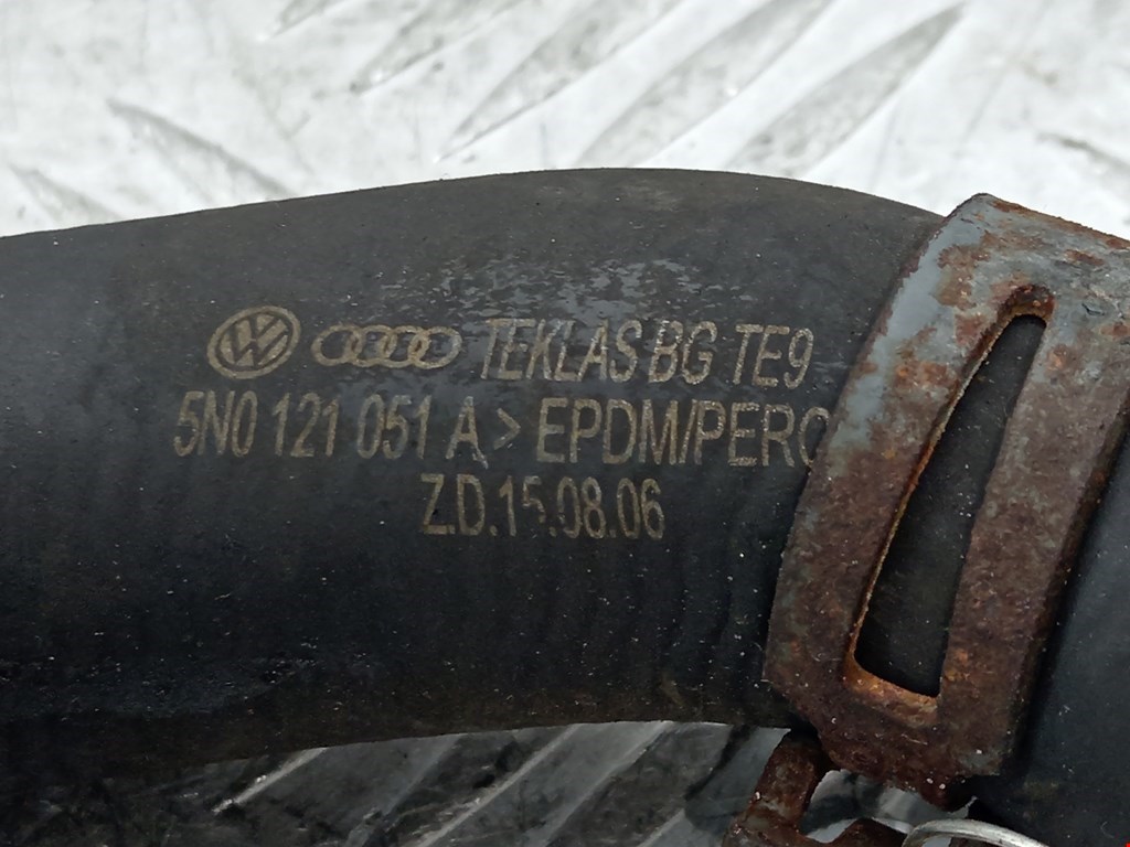 Патрубок SKODA Octavia A5 1Z- 2004-2013