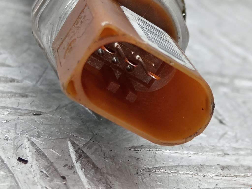 Датчик давления топлива SKODA Octavia A5 1Z- 2004-2013