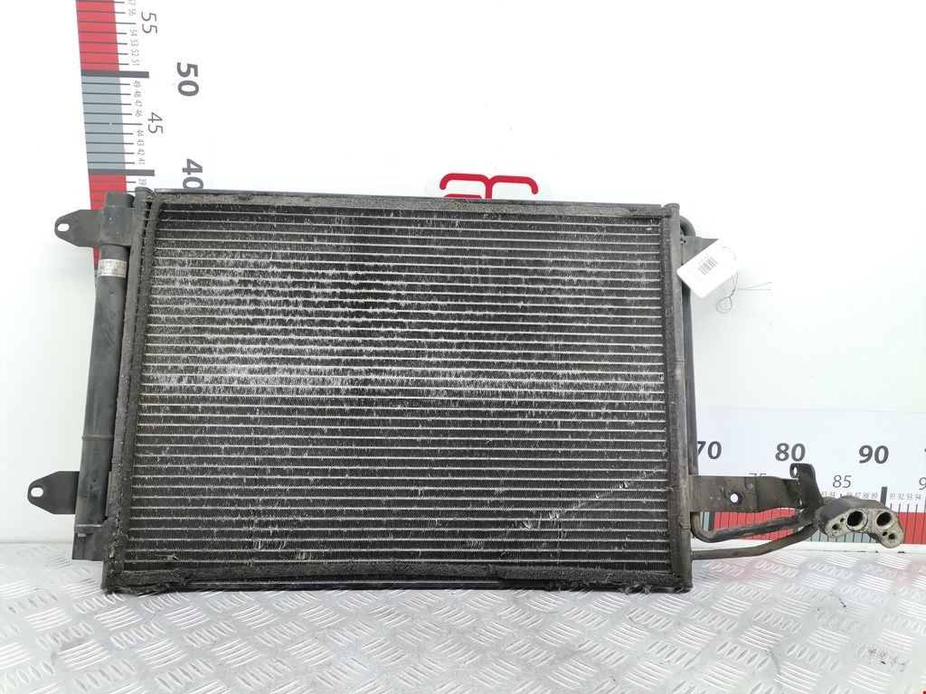 Радиатор кондиционера VOLKSWAGEN Golf V 2003-2009