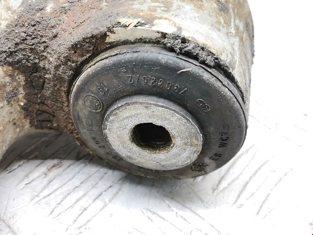 Рычаг передний левый VOLKSWAGEN Tiguan 2007-2016