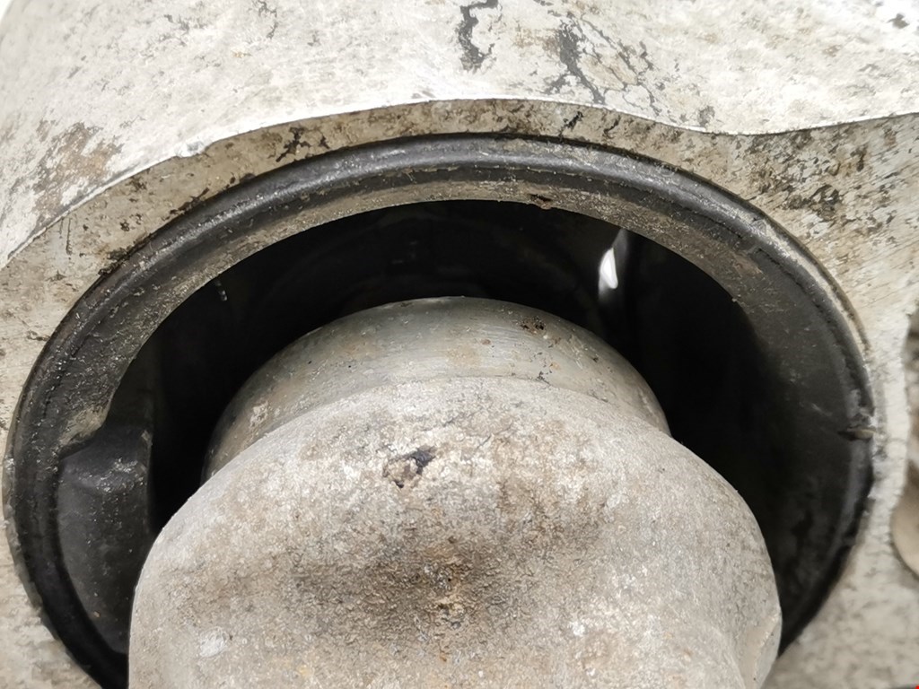 Рычаг передний левый VOLKSWAGEN Tiguan 2007-2016