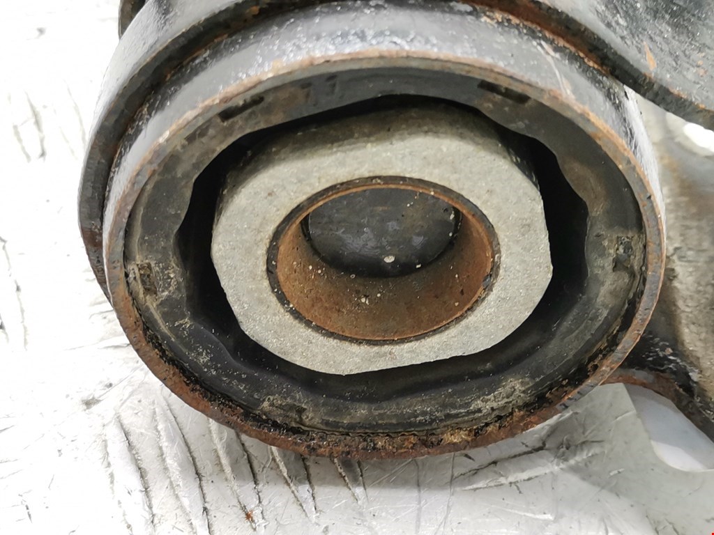 Рычаг передний левый VOLVO C30 2006-2013