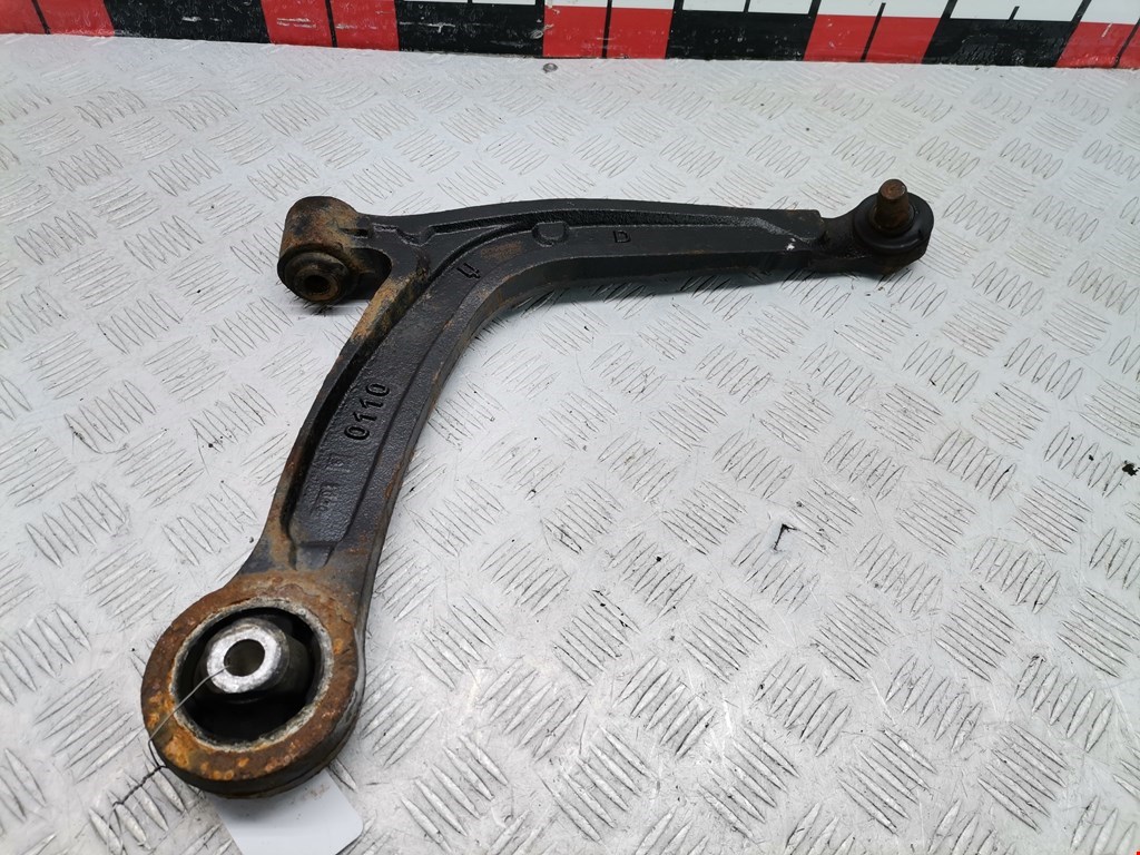 Рычаг передний правый FORD KA 2009-2016