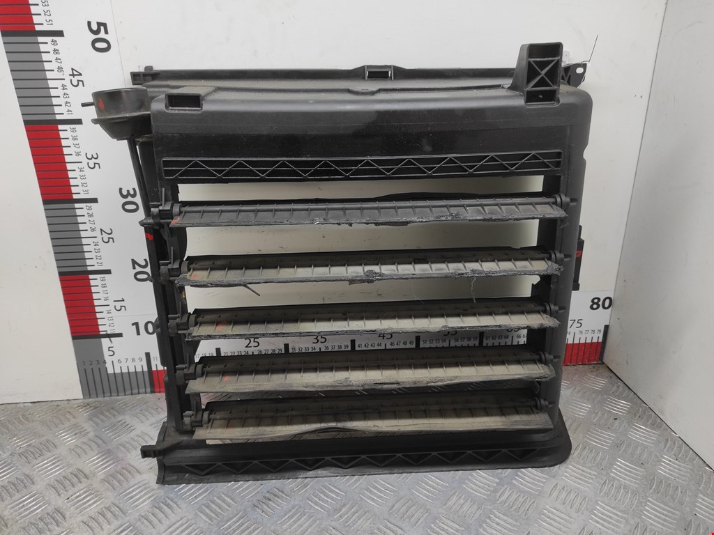 Диффузор (кожух) вентилятора BMW 3er E46 1998-2006