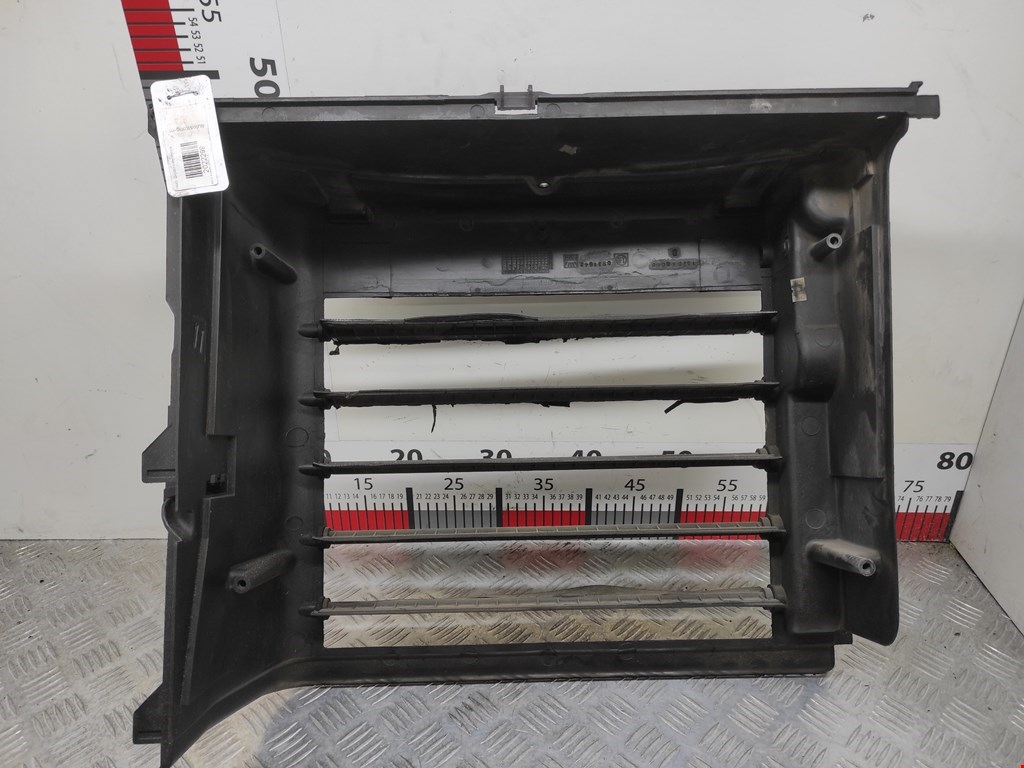 Диффузор (кожух) вентилятора BMW 3er E46 1998-2006