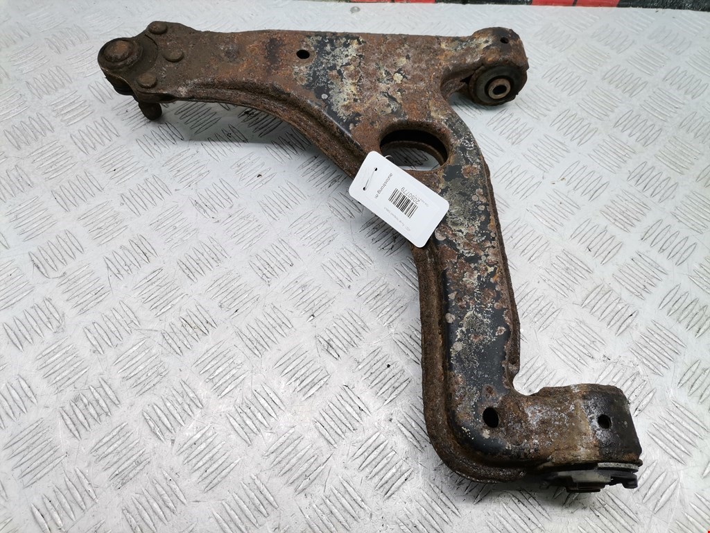 Рычаг передний правый OPEL Astra H/Family 2004-2015