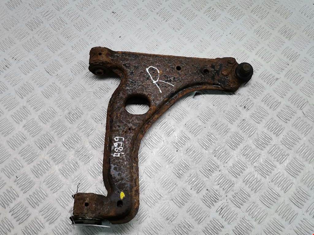 Рычаг передний правый OPEL Astra H/Family 2004-2015