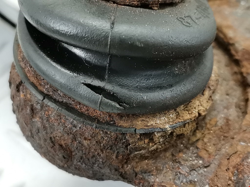 Рычаг передний правый OPEL Astra H/Family 2004-2015