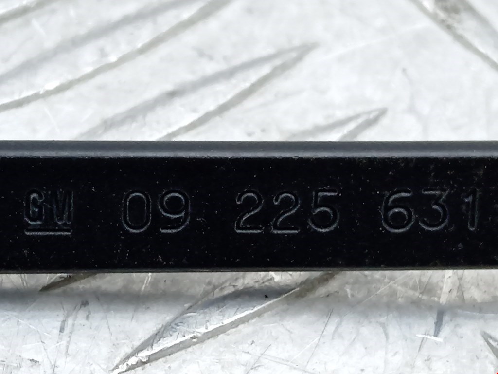 Поводок дворника задний (заднего) OPEL Combo C 2001-2011