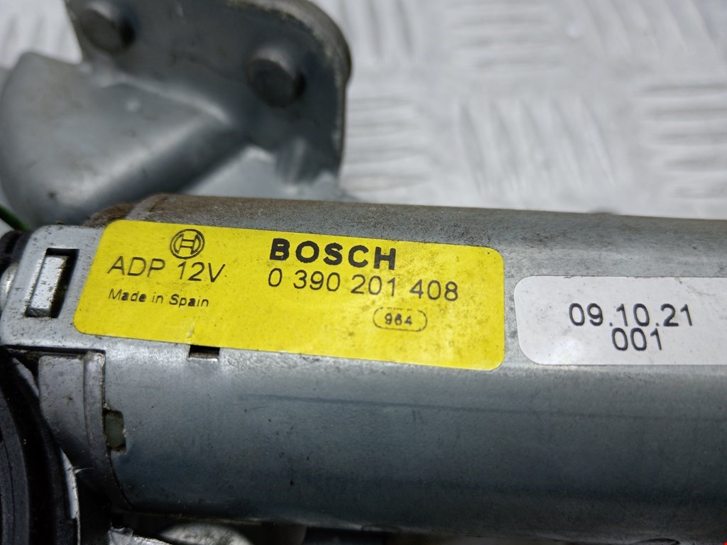 Моторчик стеклоочистителя задний PEUGEOT Partner 1996-2009