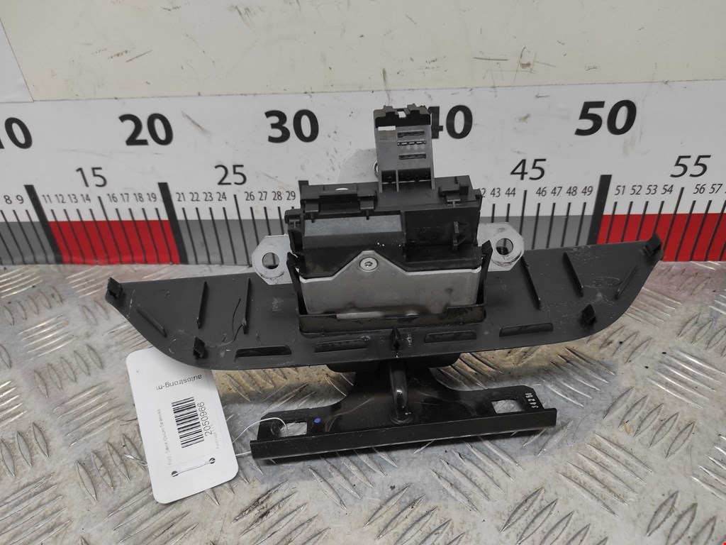 Замок багажника (крышки двери) FORD Kuga 2008-2012