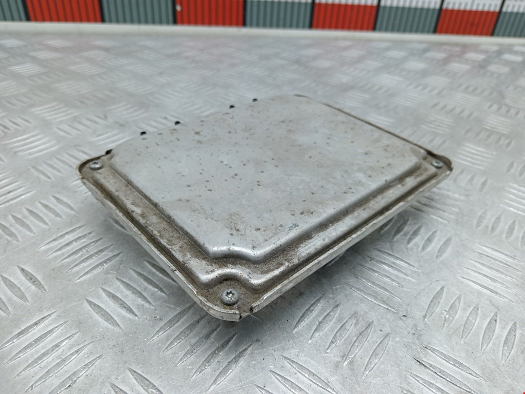 Блок управления двигателя (ЭБУ) VOLKSWAGEN Golf V 2003-2009