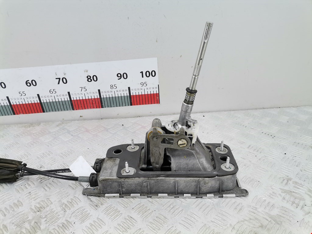 Кулиса (селектор) АКПП/МКПП в салоне SKODA Octavia A5 1Z- 2004-2013