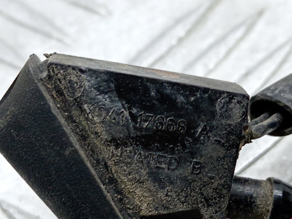 Форсунка омывателя лобового стекла FORD C-MAX 2003-2010