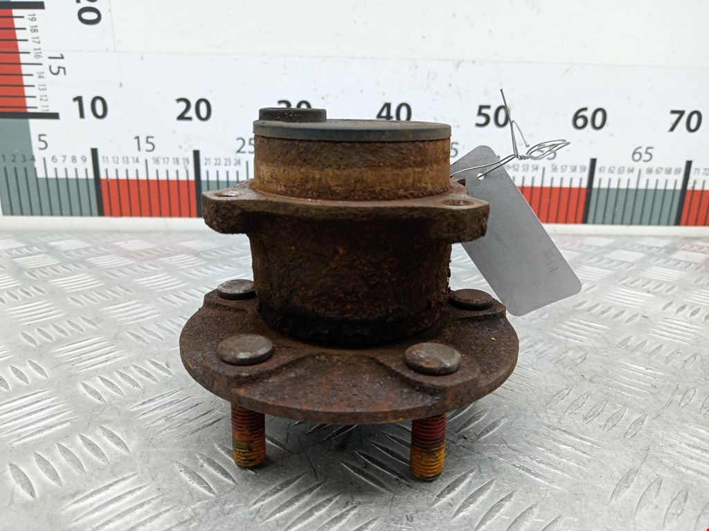 Ступица задняя левая/правая FORD Focus II 2005-2011