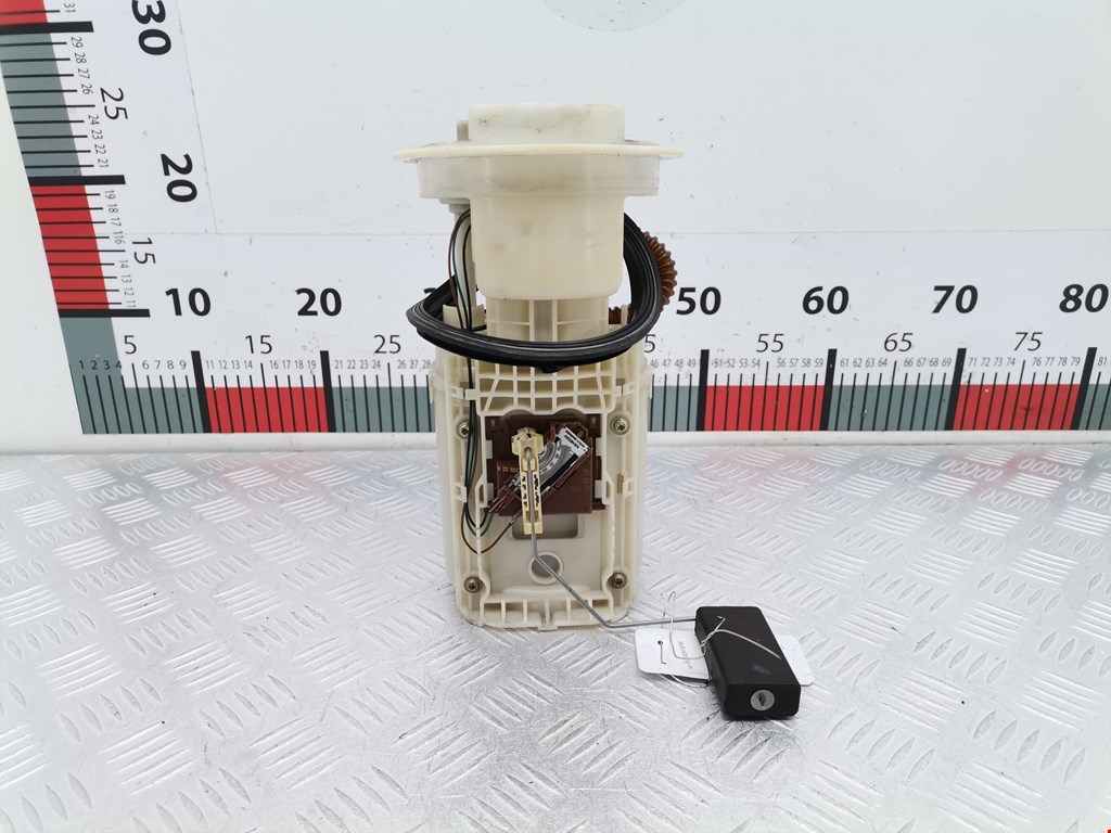 Насос топливный (электрический) VOLKSWAGEN Golf V 2003-2009